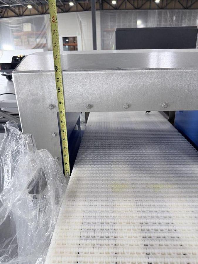 Used Loma IQ4 Stainless Steel Metal Detector