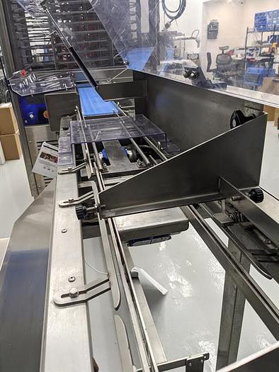 Used Selmi Molding Line with Spider Cooler - Built 2019