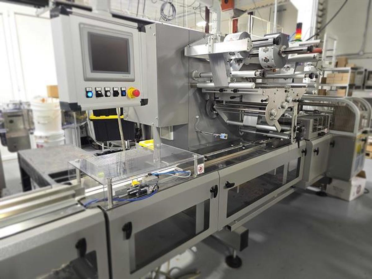 Used Schib High Speed Horizontal Flow Wrapper