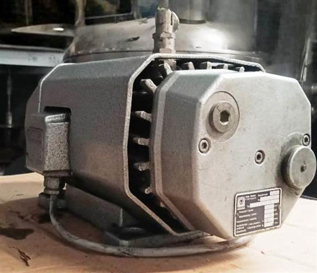 Used Becker model VT.316 vacuum pump