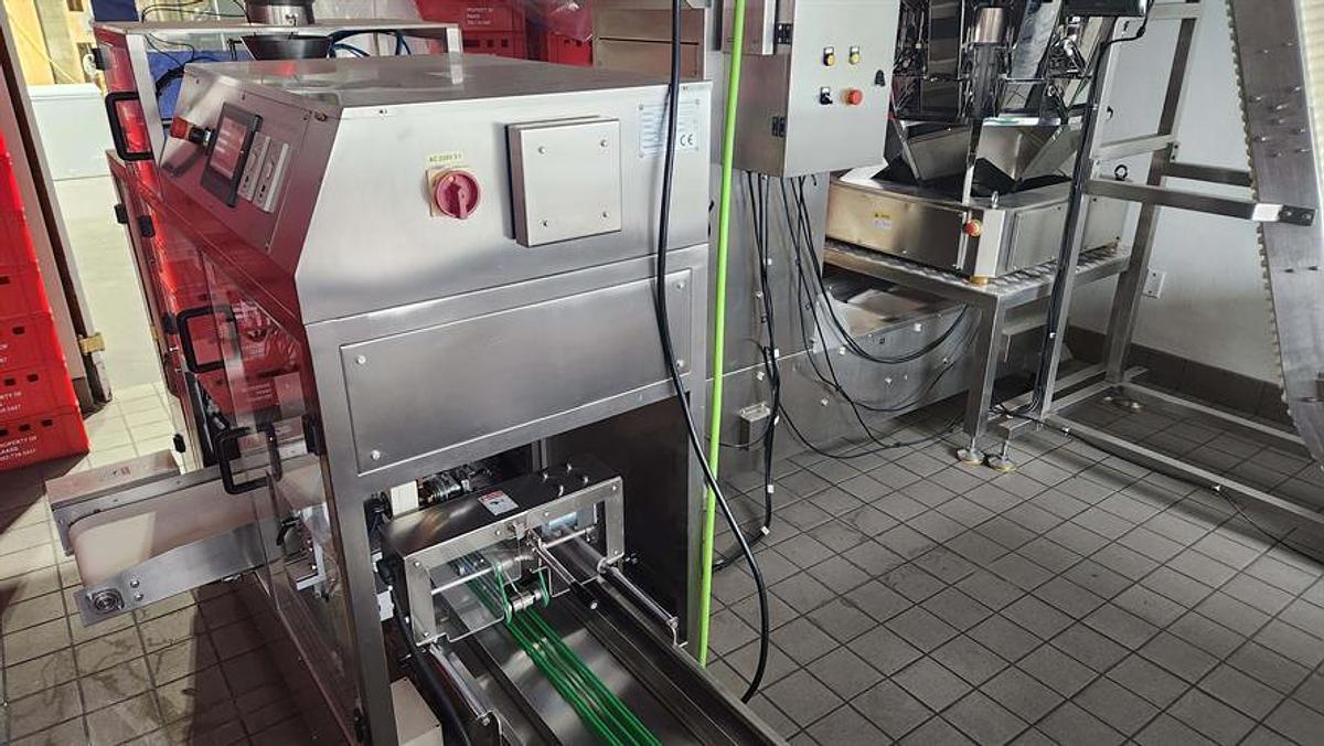 Used Shenzhen Ouya Industry Pre-made Pouch Machine with Scales