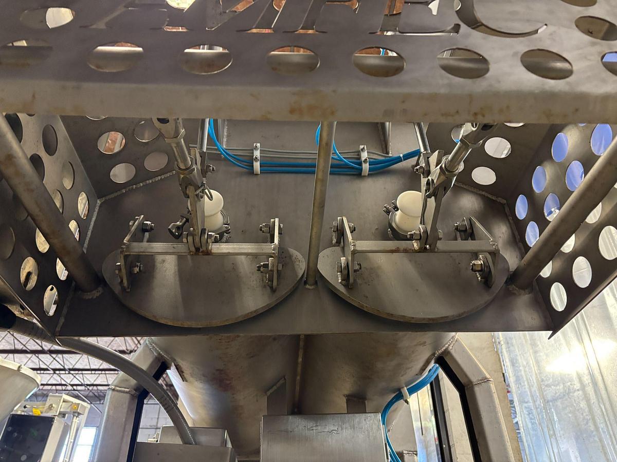 Used AMFEC Model 510 500 LB Paddle Mixer
