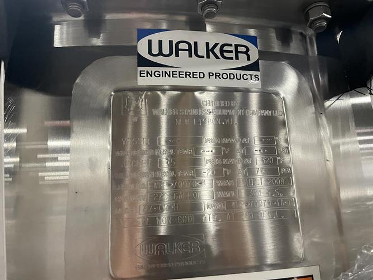 Used Walker 320 Gallon SS Jacketed & Agitated Tank