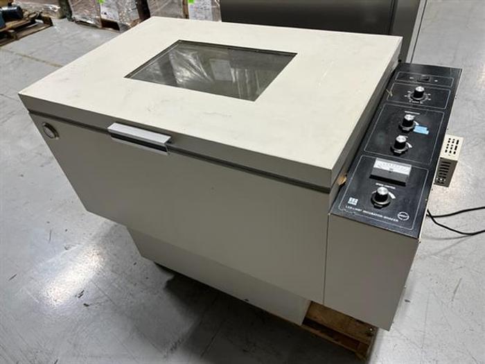 Used Lab-Line model 3525 Shaking Incubator