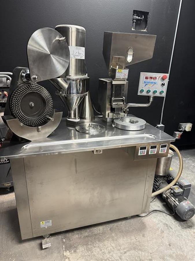 Used SNTJ-C Semi-Auto Capsule Filler