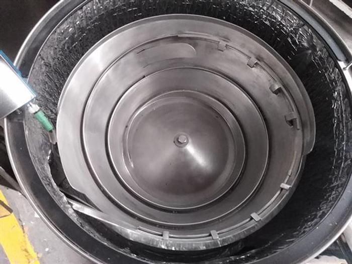 Used Ozaf model VL2T Stainless Steel Vibratory Cap feeder