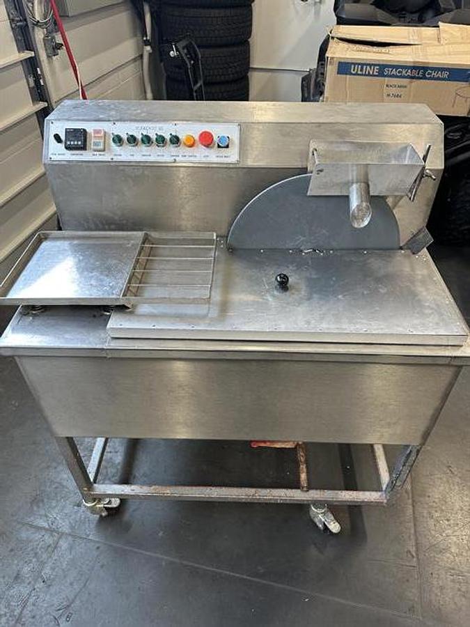 Used Vofachoc 60 lb Tempering Machine