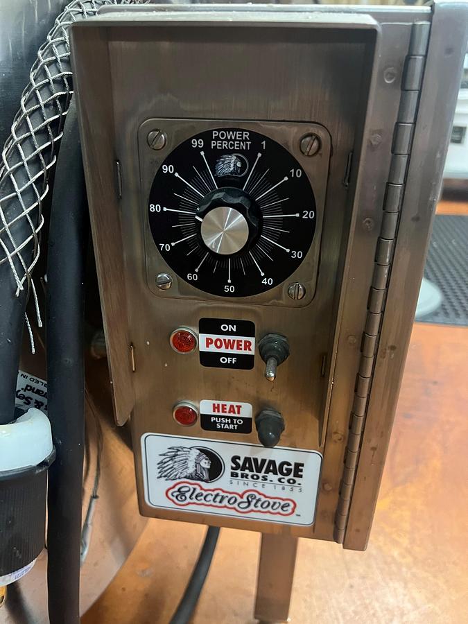 Used Savage Model 0101 Electric Stove