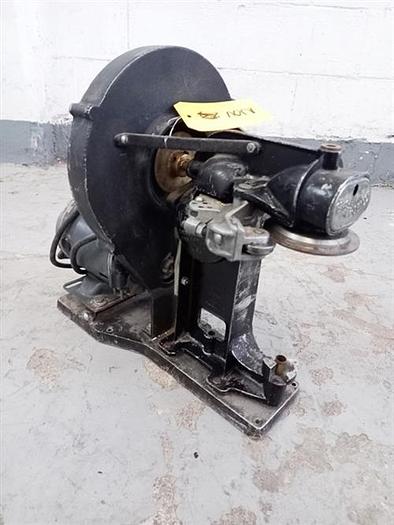 Used Poliingenieros semi-automatic can seamer