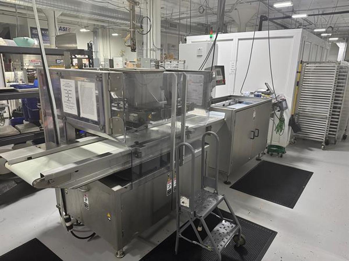 Used Knobel KCM 9/18 Alpha One Shot Depositor