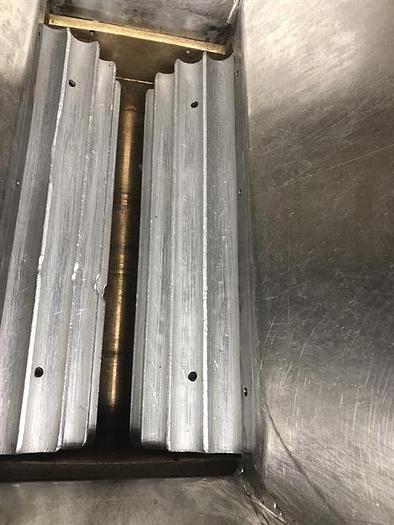 Usado 16" Wire Cut Extruder