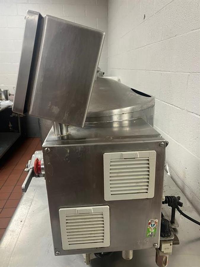 Used Savage 50lb Chocolate Melter