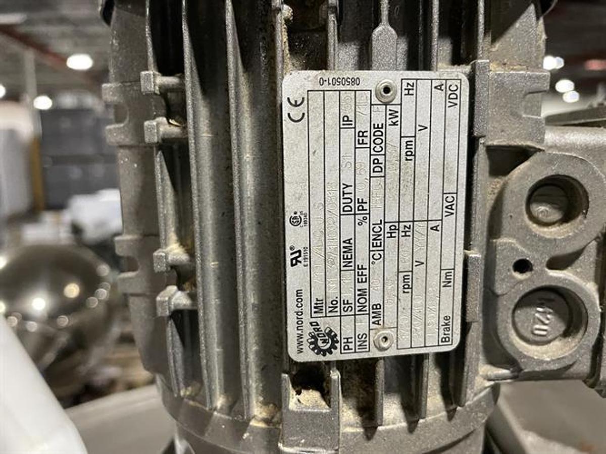 Used Walker 320 Gallon SS Jacketed & Agitated Tank