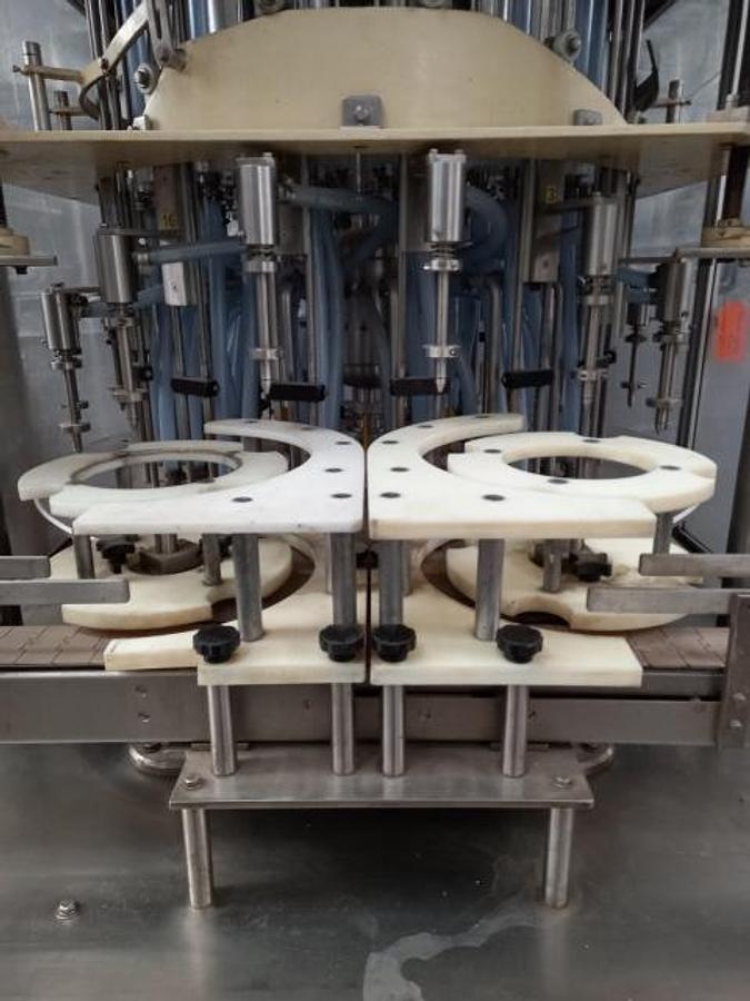 Used Laub Hunt Stainless steel 16 head rotary filler