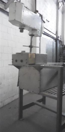 Used ROLLER COMPACTOR