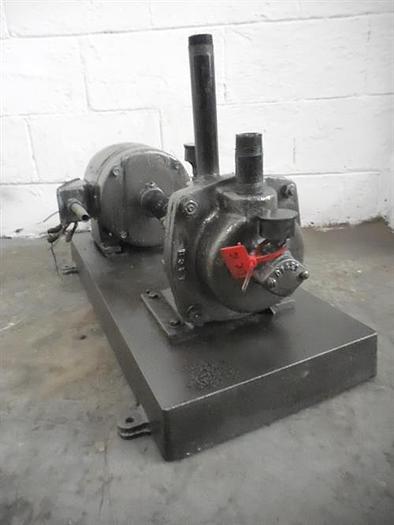 Used Nash Hytor Model 9-1/2C Carbon Steel Vacuum Pump