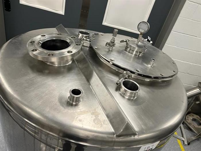 Used Lee model 150 SSA 150 gallon stainless steel tank