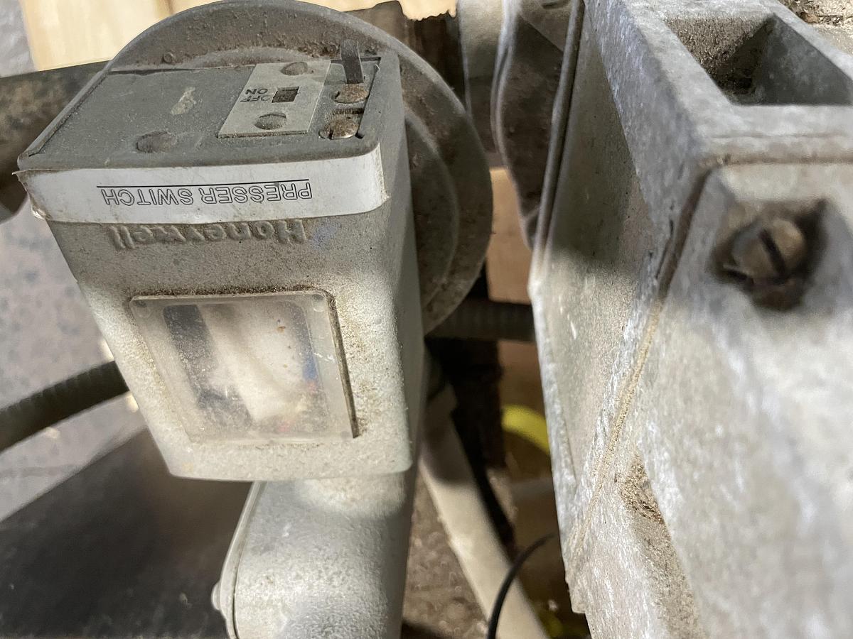 Used Bauer 322 1000 lb/hr Gas Dry Nut Roaster