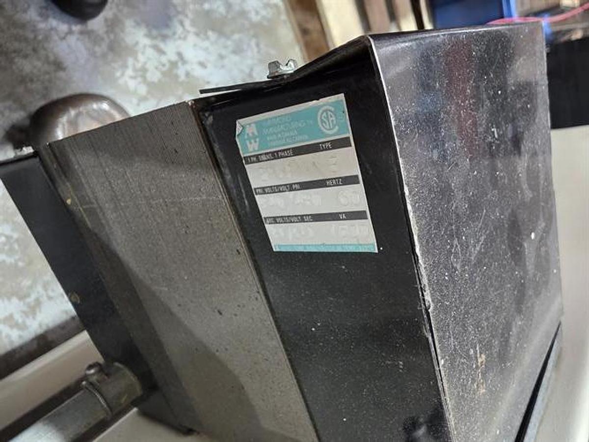 Used Damark FS1 Flow Through Shrink Wrapper with Tunnel