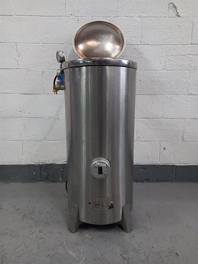 Used Stainless steel vertical Autoclave