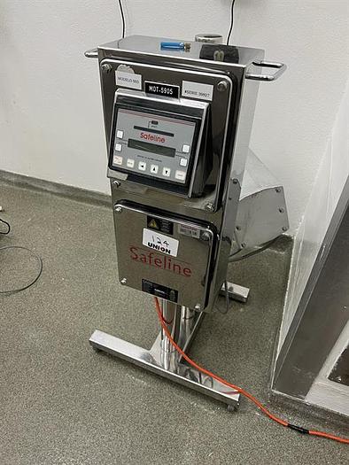 Used Safeline model 303 stainless steel metal detector for tablets`o