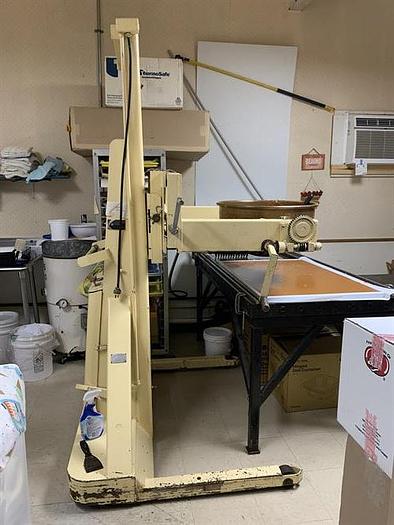 Used Crown Kettle Lifter and Pourer