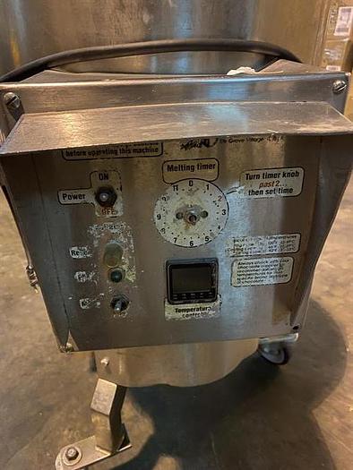 Used Savage 125 -lb Stainless Steel Chocolate Melter