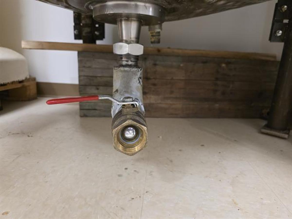 Used Alloy & Steel 400 Gallon SS Jacketed Cooking and Mixing Tank