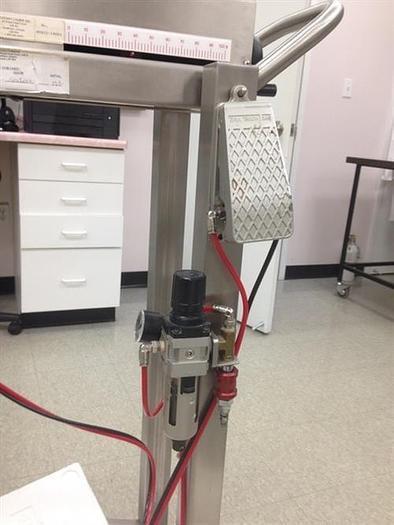 Used Unifiller model UNI-V-694 Piston Filler