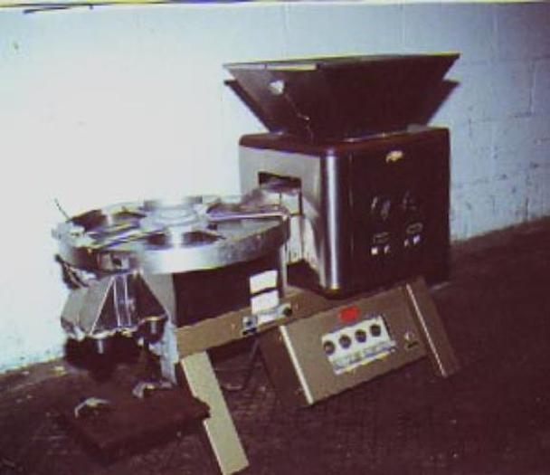 Used PRODUCTION EQUIPMENT 714L TABLET COUNTER -