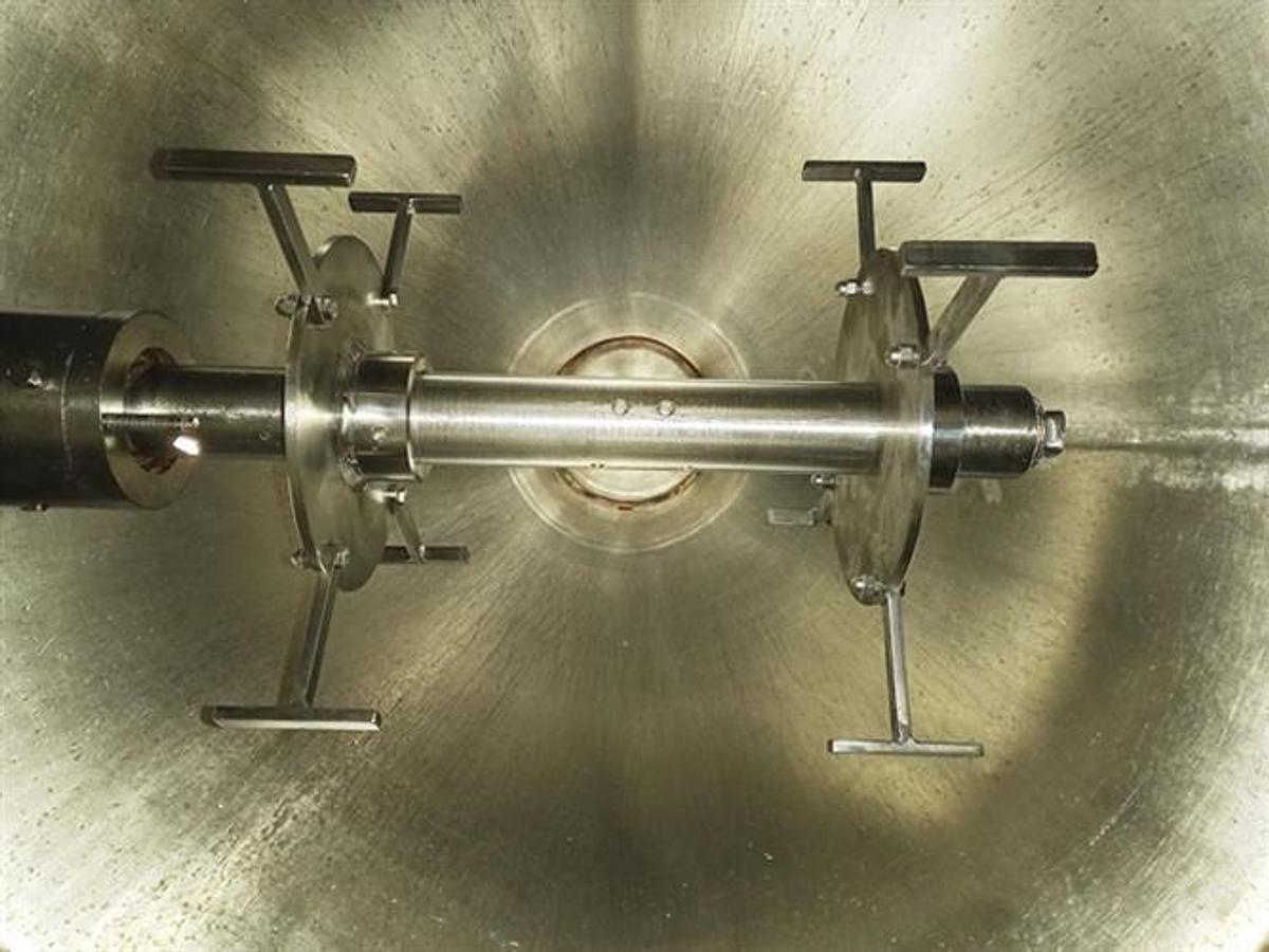 Used Gemco 30 cubic foot stainless steel jacketed double cone blender