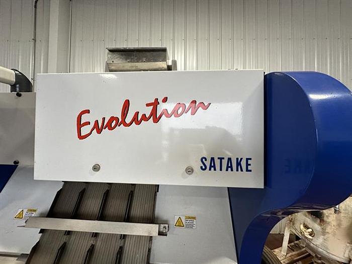 Used Satake EVO-IR-400 Infrared Color and Sorting Machine for Nuts