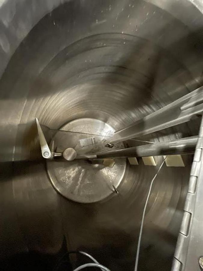 Used Walker 320 Gallon SS Jacketed & Agitated Tank