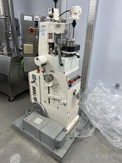 Used Korsch Model PH106-DMS 6 Station Tablet Press