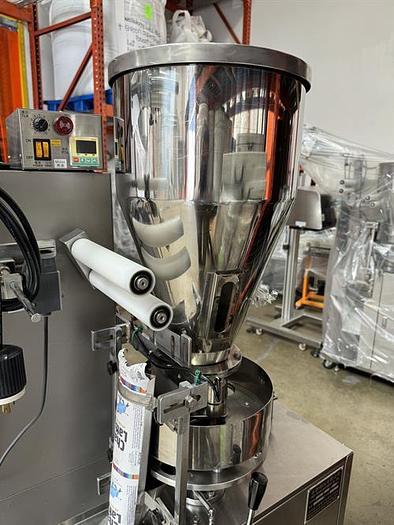 Used Yueh Chyun model CY-II stick pack machine for powders