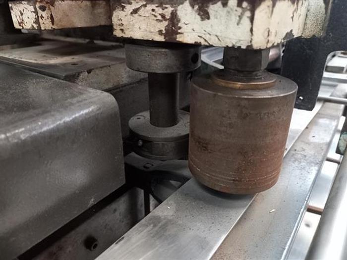 Used Bivans model 7050 Vertuck Reverse Tuck Cartoner