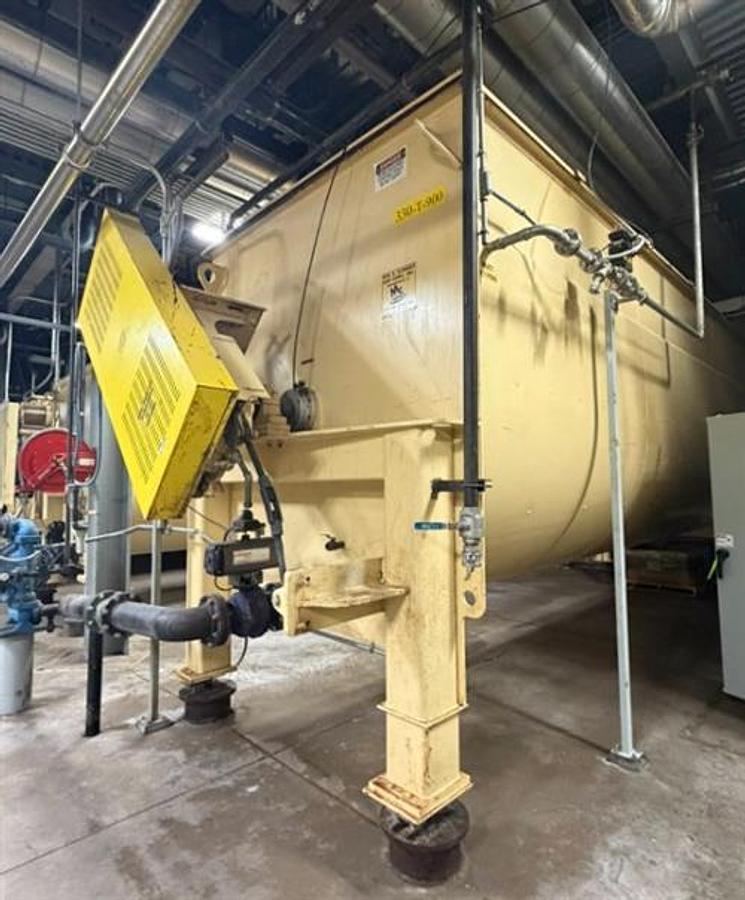 Used WM. A Schmidt 100,000 lb Jacketed Chocolate Tank