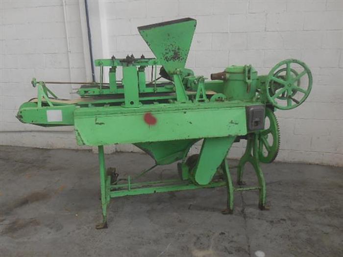 Used MERROW CUT ROLL EXTRUDER