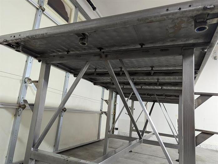 Used Savage 3 x 8 ft SS Water Cooled Table