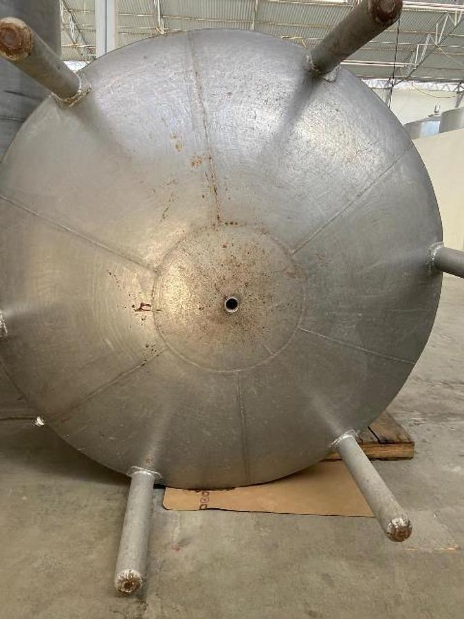Used Stainless steel 15,500 liter tank