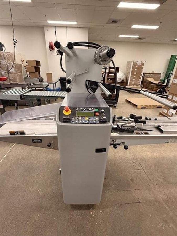 Used Bosch Stratus Horizontal Flow Wrapper