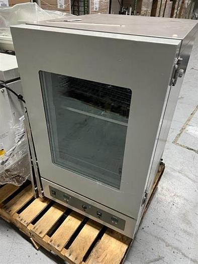 Used VWR Model 1575 Orbital Shaker Incubator