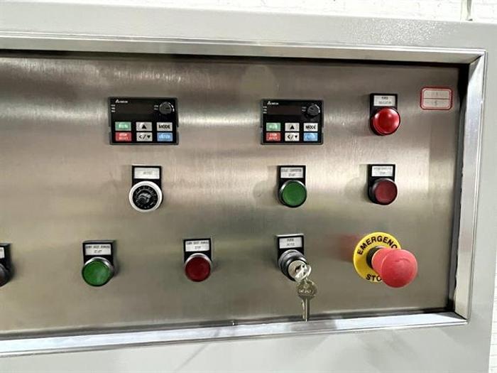 Used Loynds 300 mm Wide Rolling & Scoring Line for Chiclets