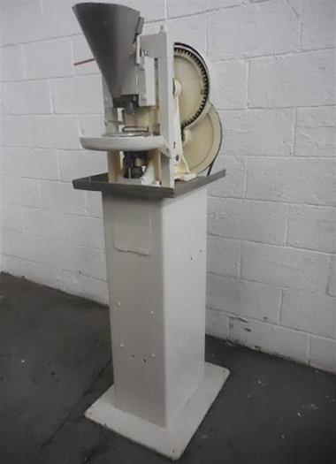 Used COLTON SINGLE PUNCH TAB PRESS