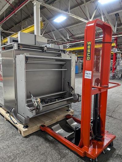 Used Klockner model LA-500 vertical strip packager