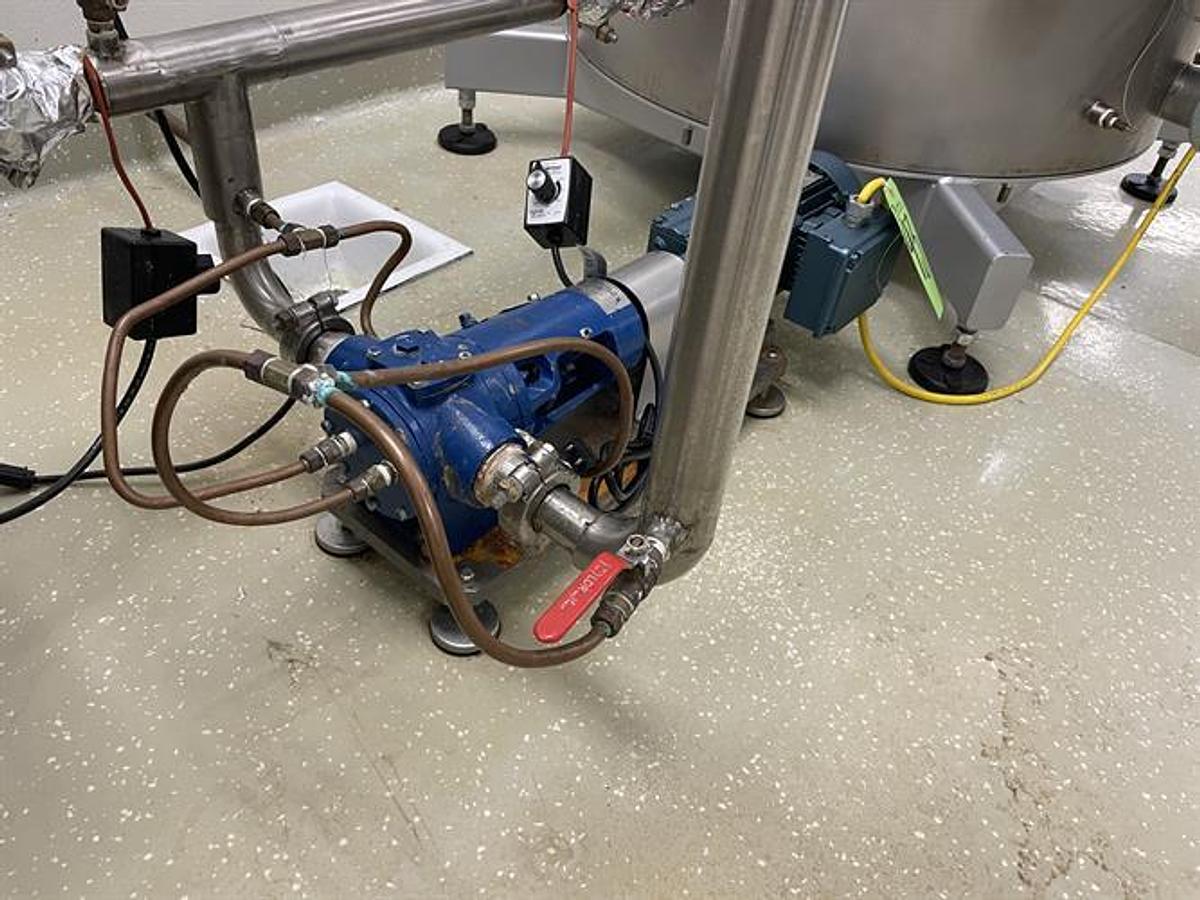 Used Rotan 2" Chocolate Pump Jacketed