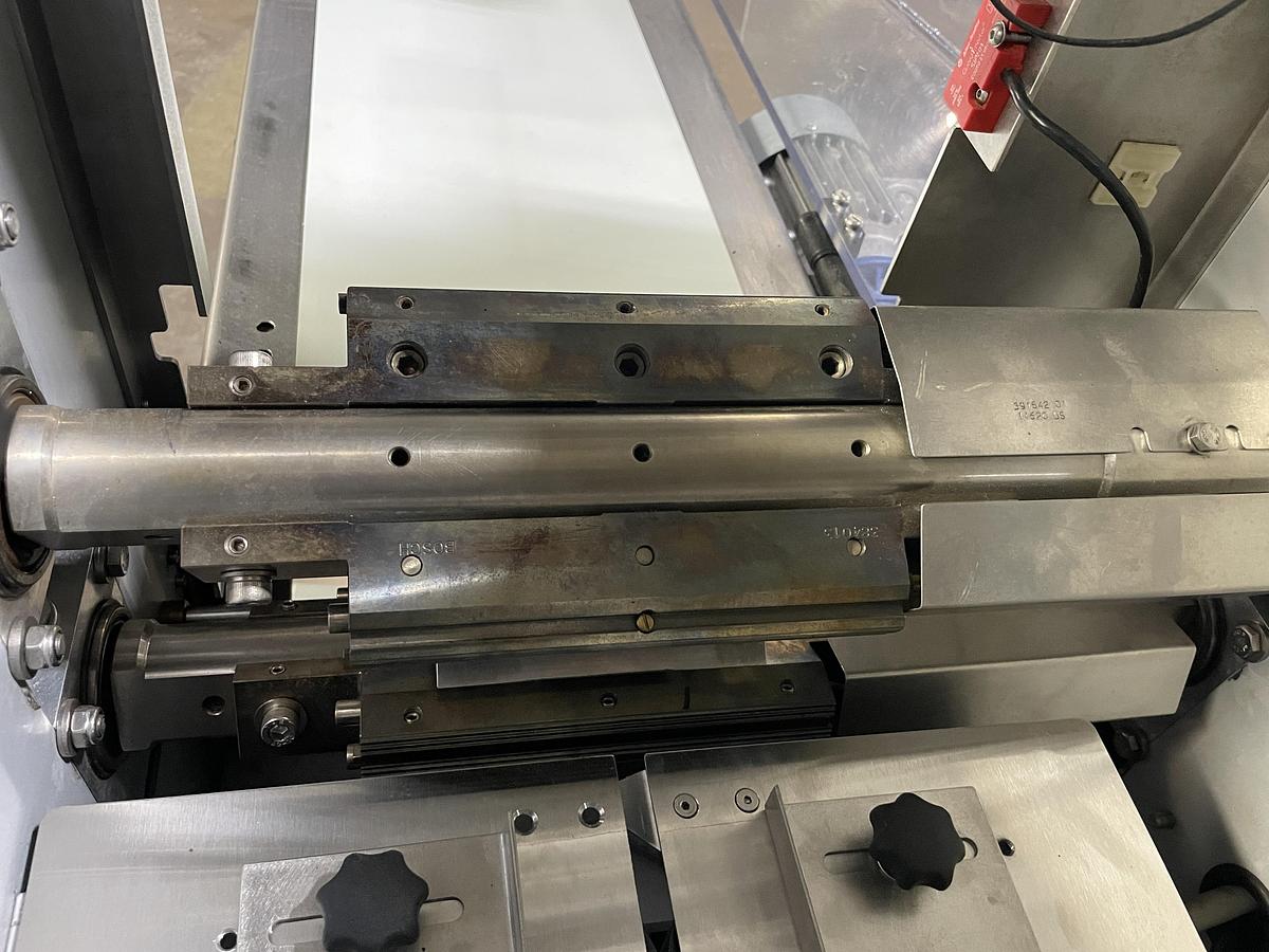 Used Bosch Stratus Horizontal Flow Wrapper