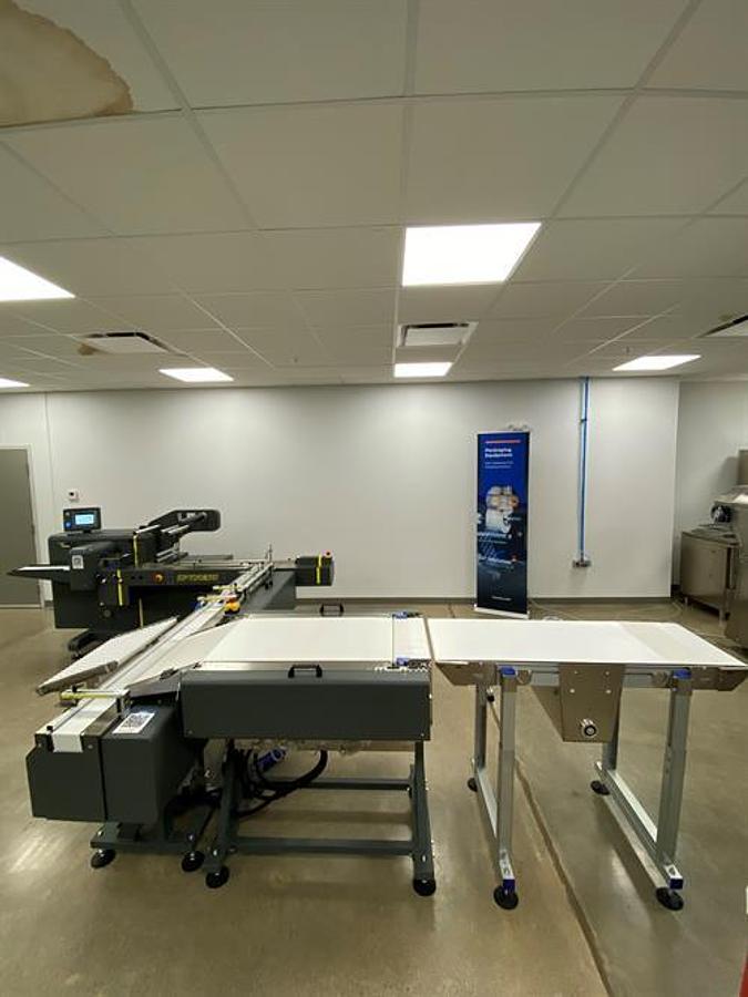 Used TLC Dynamic 400 Horizontal Flow Wrapper with Auto Feed (unused)