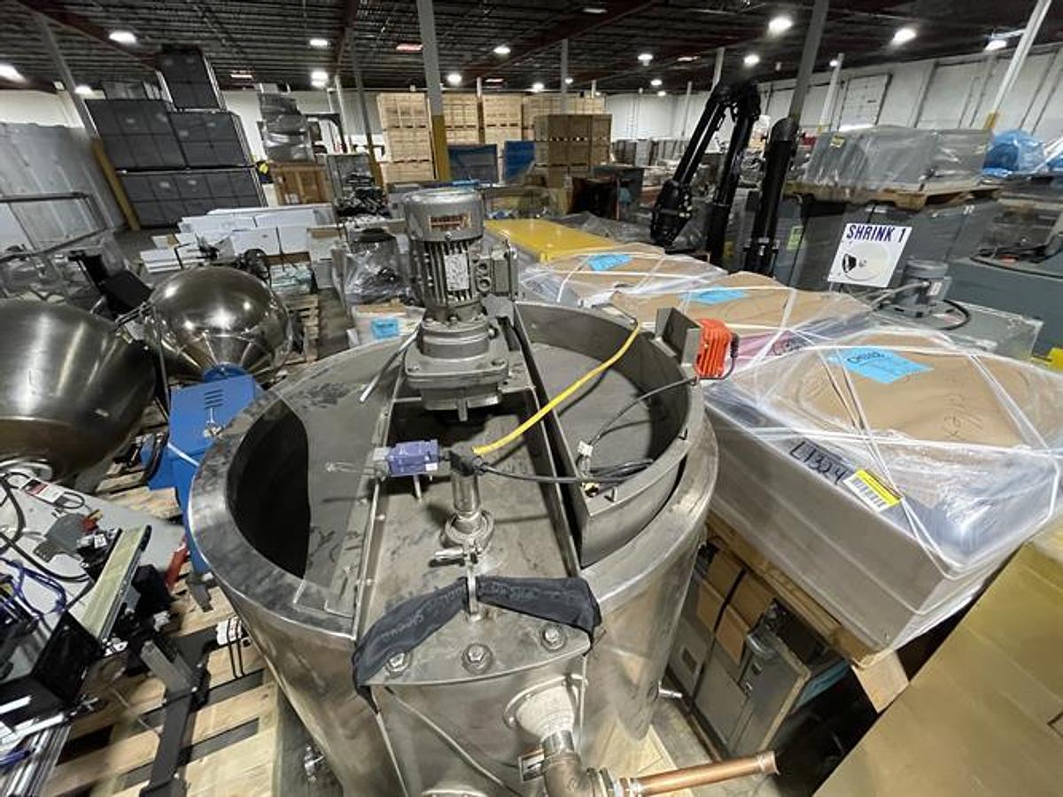 Used Walker 320 Gallon SS Jacketed & Agitated Tank