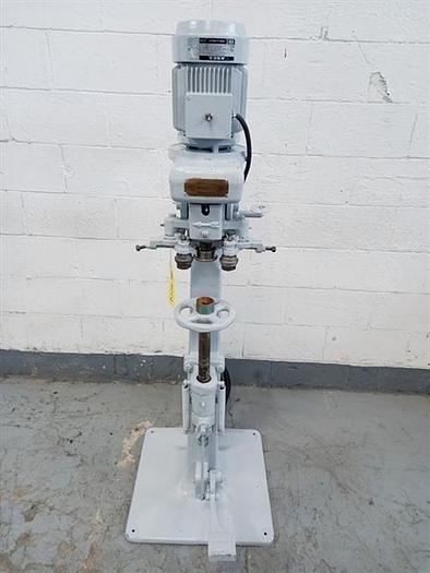 Used Master sealer semi-automatic can seamer